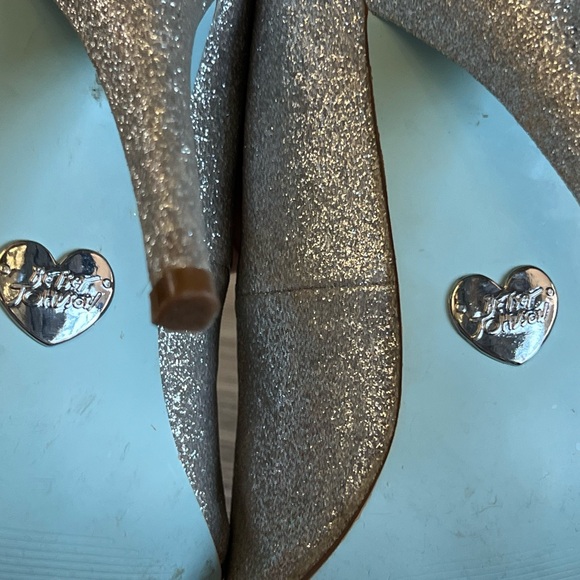 Betsey Johnson Silver Glitter Heels - Picture 9 of 9